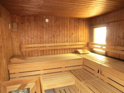 unsanierte Sauna